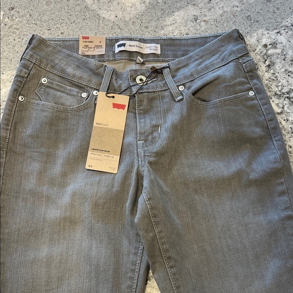 NWT Levi's Curve ID Women's Light Gray Straight Leg Jeans Size 26 - Picture 7 of 9
